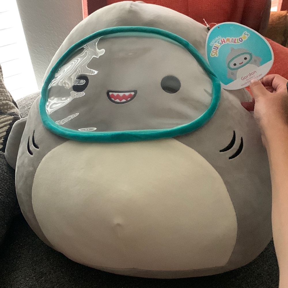 Squishmallow Gordon 16”